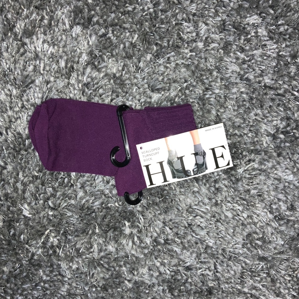 Scallop turncuff sock